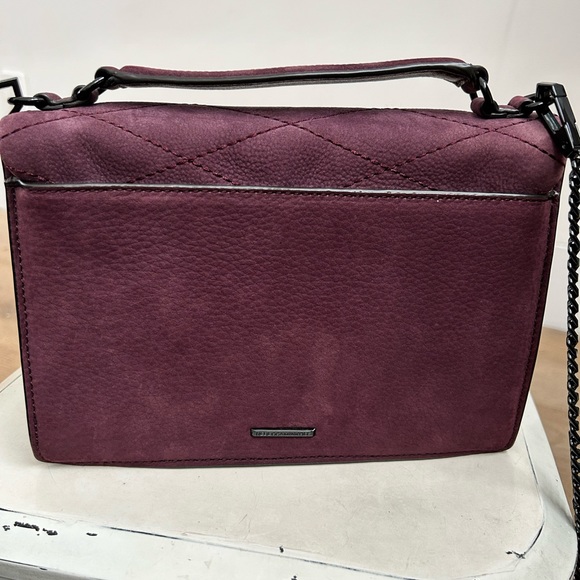 🦋SOLD🦋 Rebecca Minkoff suede crossbody bag, plum color - Picture 2 of 6